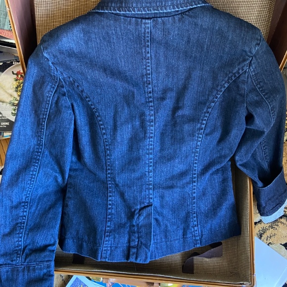 🏳️⚧️ Chinese Laundry Floral Lined Denim Blazer - Picture 4 of 11